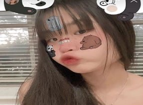 Cao Thi Thuy Vy Masturbates